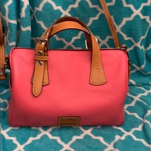 Dooney and bourke purse